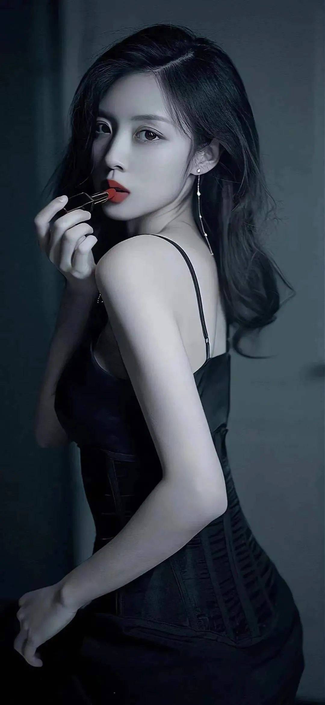 뺼ݳ
