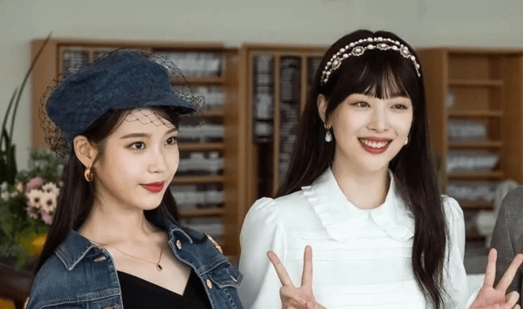 为什么iu被称为人间三重奏?_崔雪莉_具荷_天使