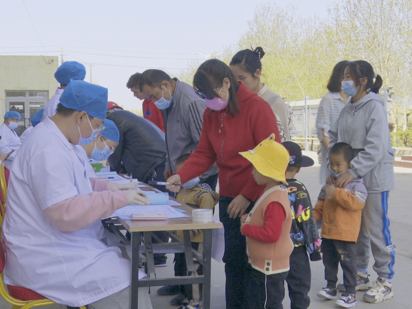 包含北京胸科医院代挂专家号服务疫苗接种登记、排队、陪同全程代办的词条