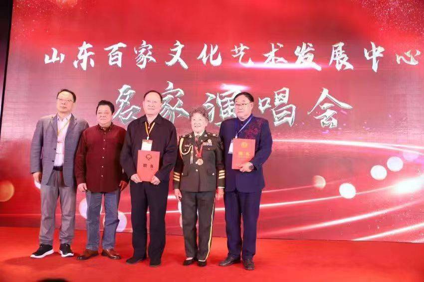 翰墨颂華章，丹青绘盛世 谱写文化家园百花绽放的精彩华章