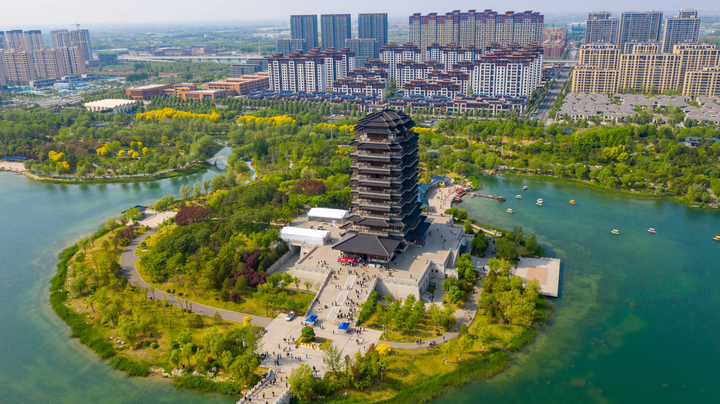 开着全新换代雷凌,去淄博_文化_陶瓷_烧烤