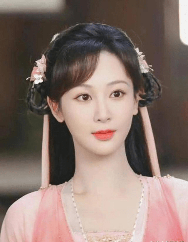 杨紫和肖战又传出爆料了!网友说:希望是真的!_演技_因为_时候