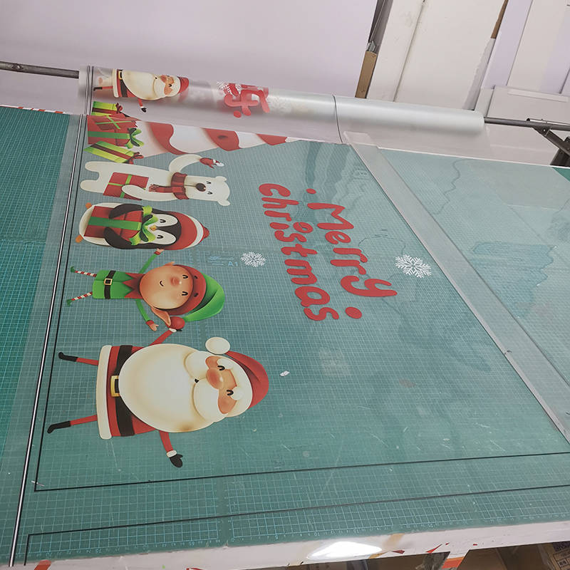 几乎接近玻璃的透明度,喷绘出来的超透画面,有更清晰更优秀