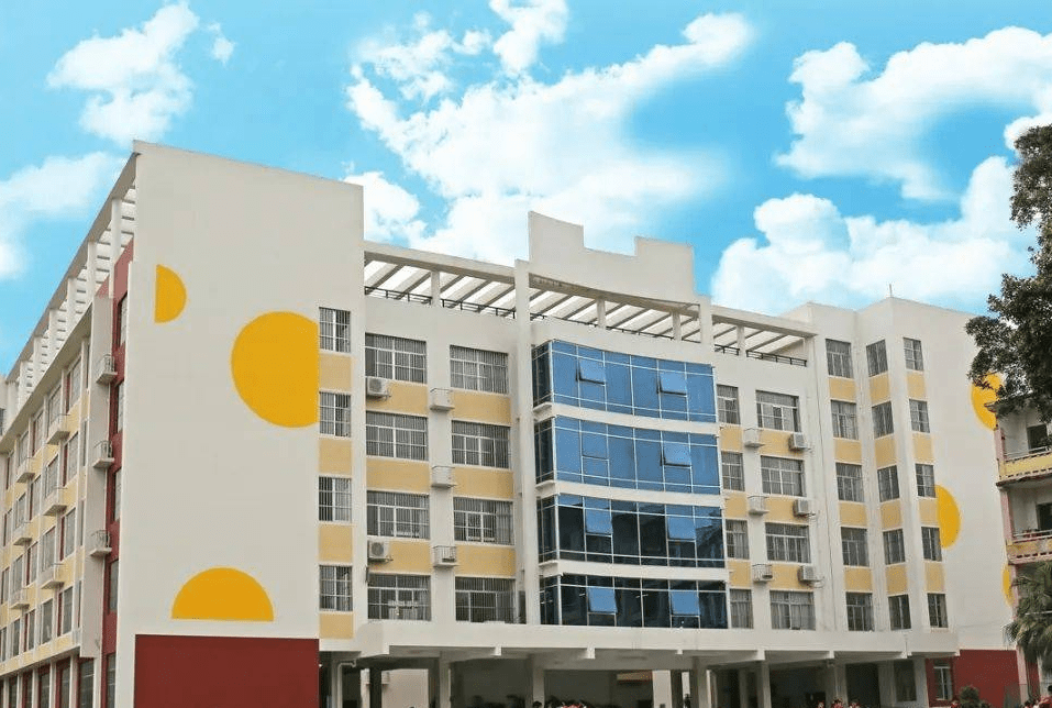 西大附中,君武小学正式停办,未来如何招生?_办学_南宁市_教职工