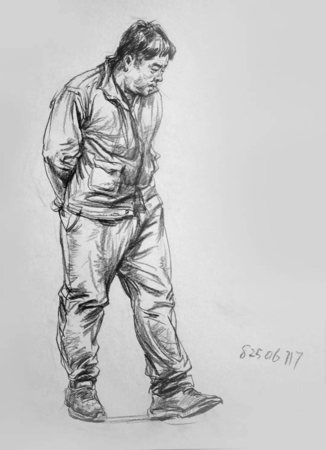 六月名师 | 韩素素:听说这位速写状元导师很严格?_教学_画室_情怀