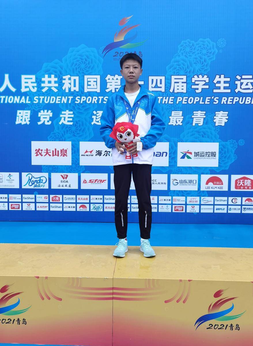 宁夏16岁小将马蕊打破女子百米多项纪录_全国_进行_成绩