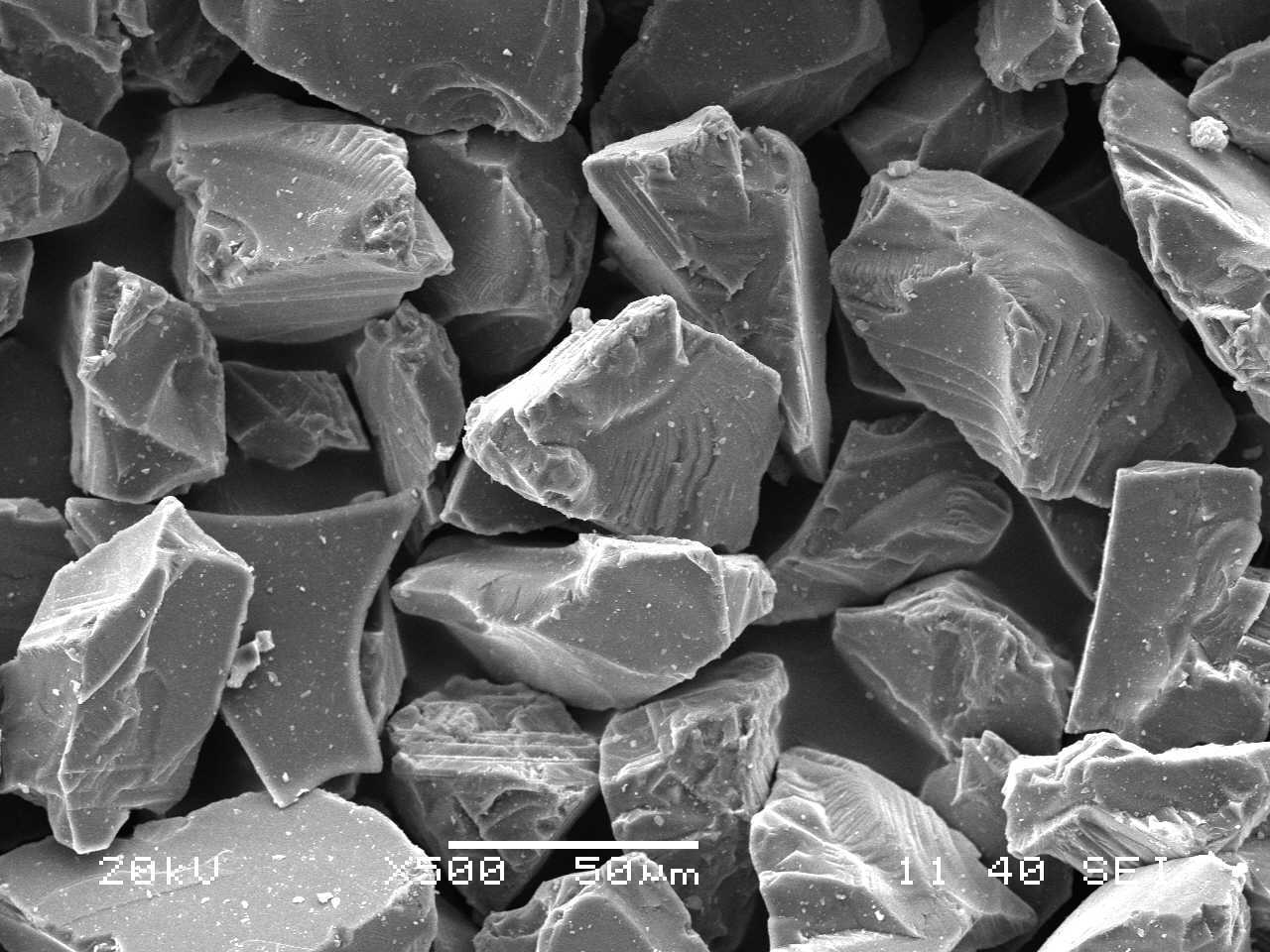 高纯煅烧氧化铝粉体的3种电镜形貌其特点_纯度_产品_粒度