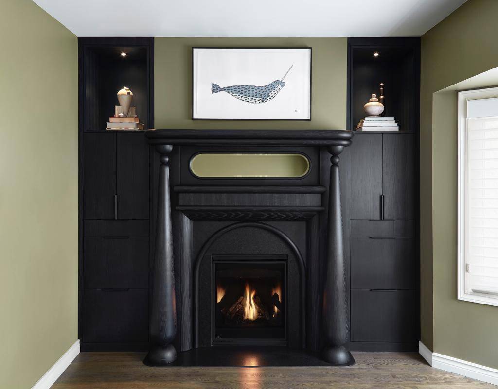这个壁炉呈现的古朴稳重的黑色美感是你要的高级黑么?