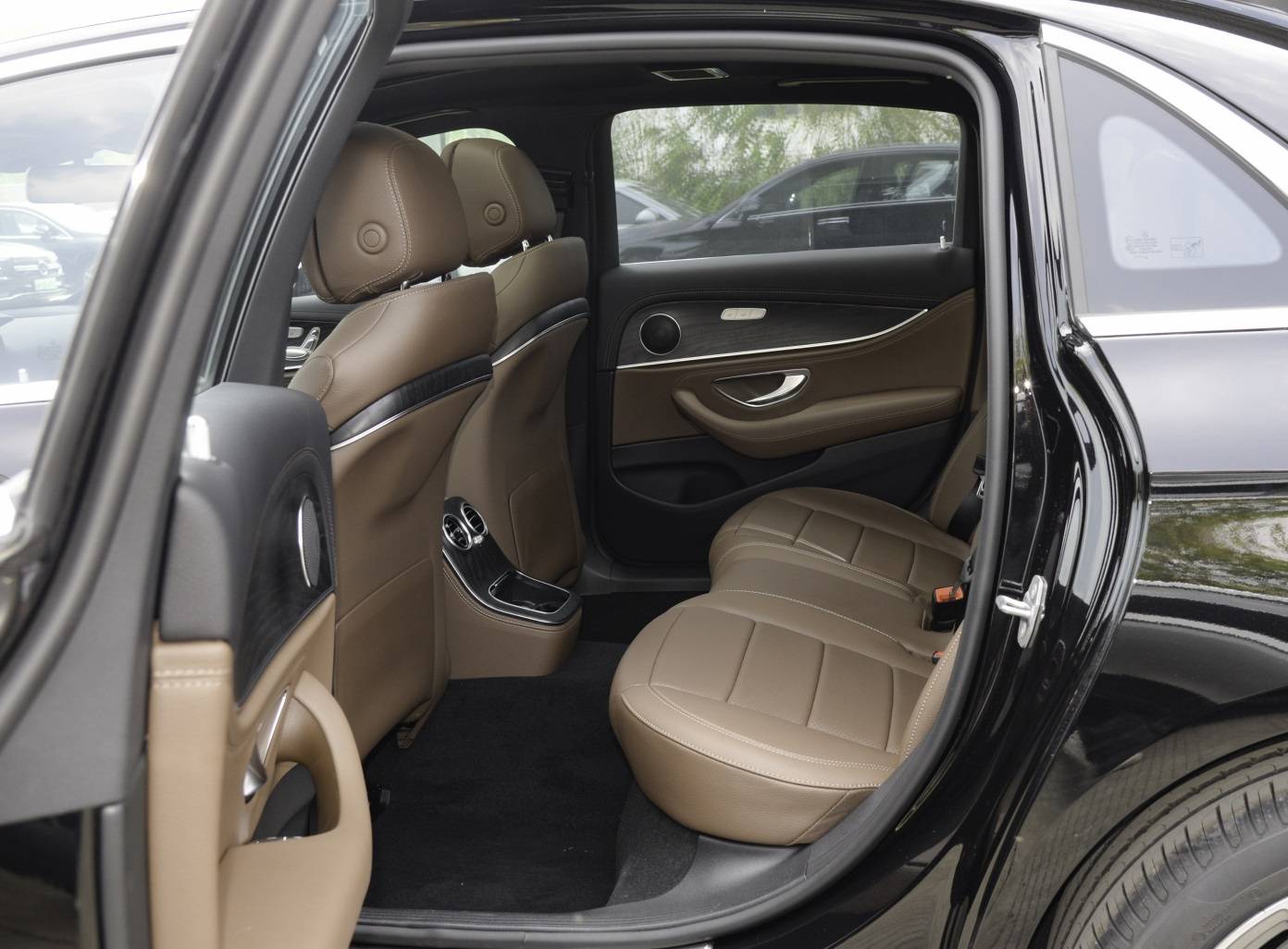 46万买一台23款奔驰e260值不值?看完你就明白了