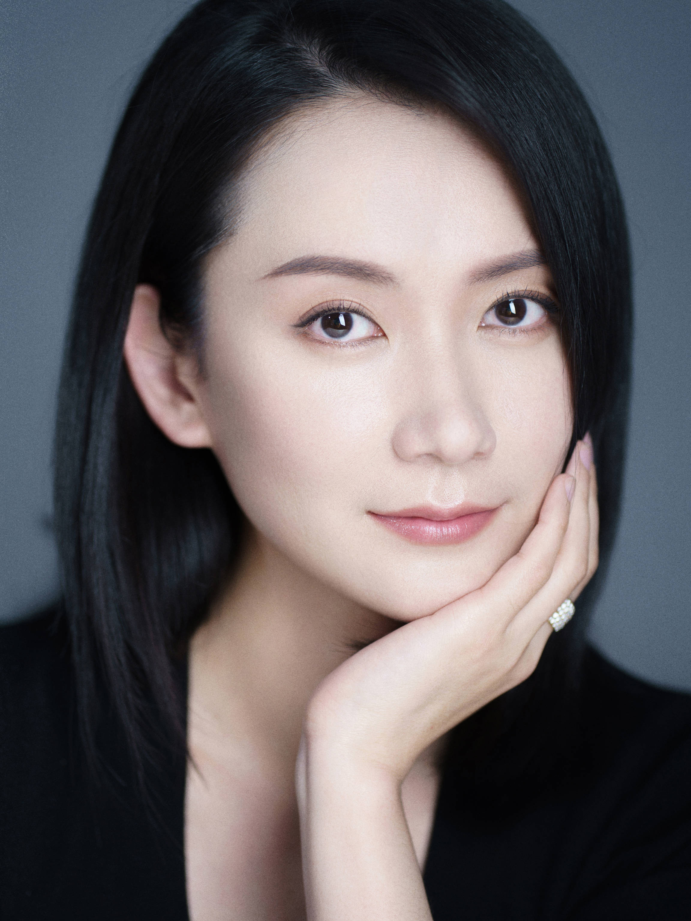 短剧《爱在炊烟袅袅时》待播 罗忆楠兼任出品和编剧_角色_宋庆龄_观众