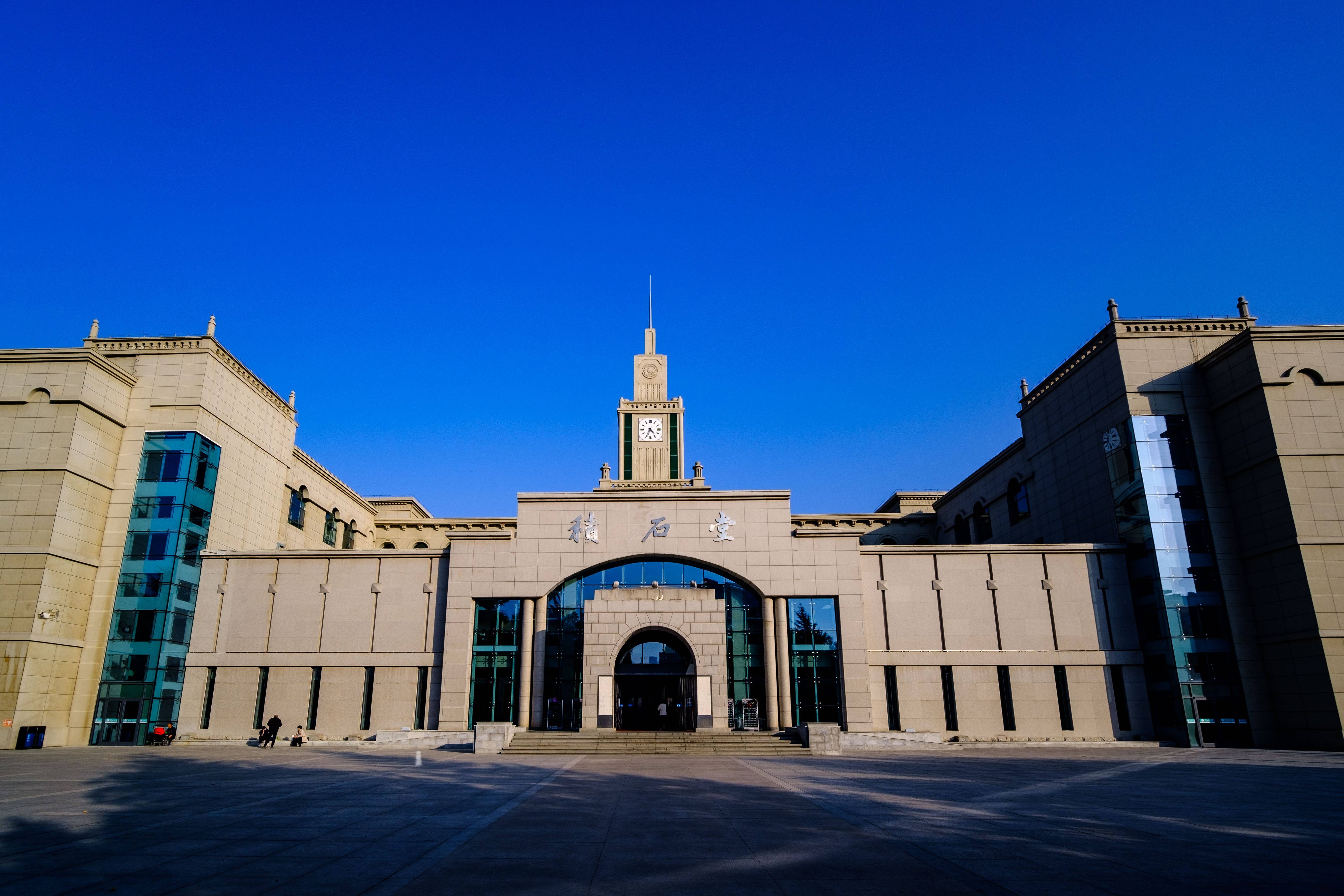 兰州大学银川校区图片