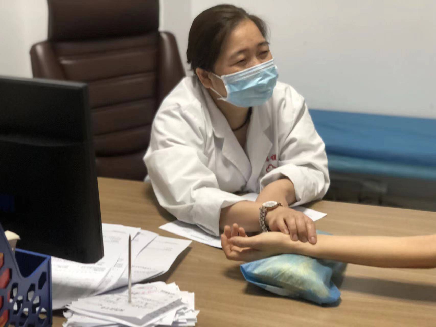 30余年医学生涯丨梁萍:病人就是我的一切_患者_使命_整体