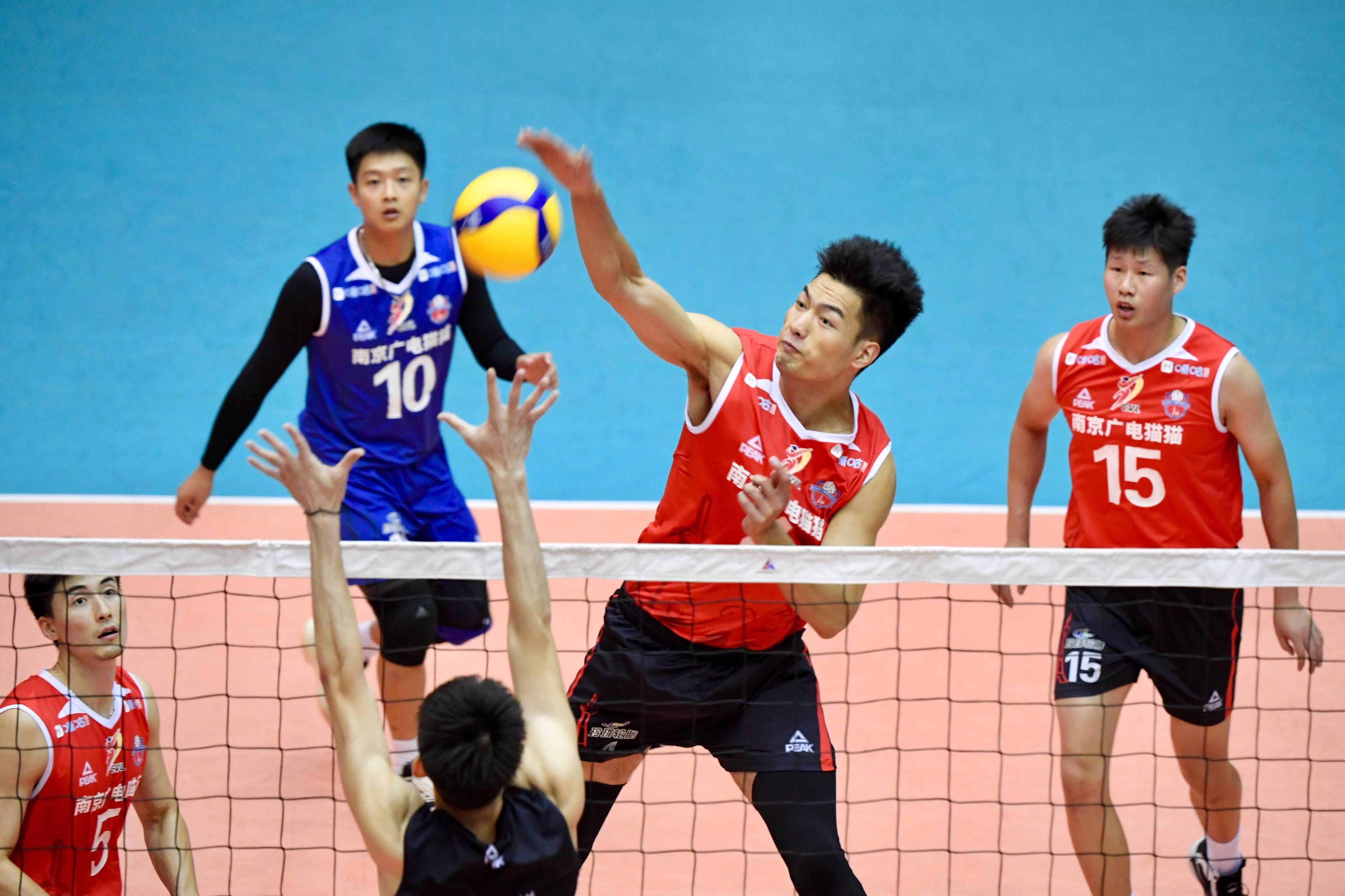 中国男排比赛中以3-1战胜德国队,结束了六连败的颓势!_胜利_排名_日本