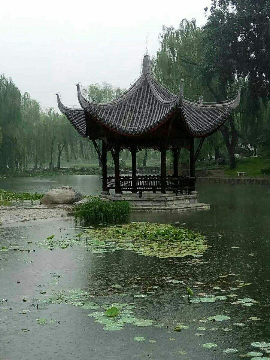 下雨天北京旅游适合去哪里玩?