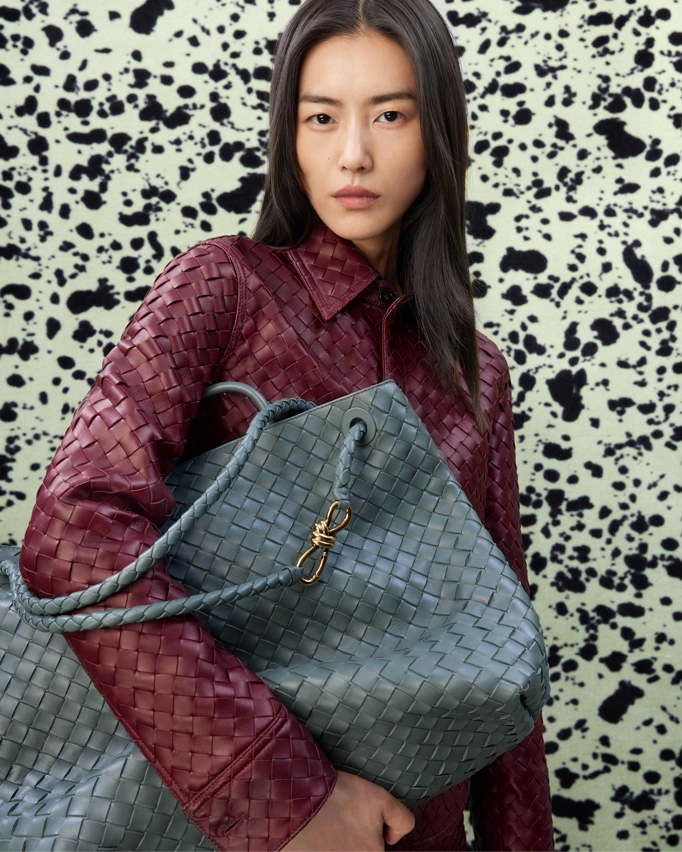 BOTTEGA VENETA 2023冬季系列北京时装秀_时装_风尚汇