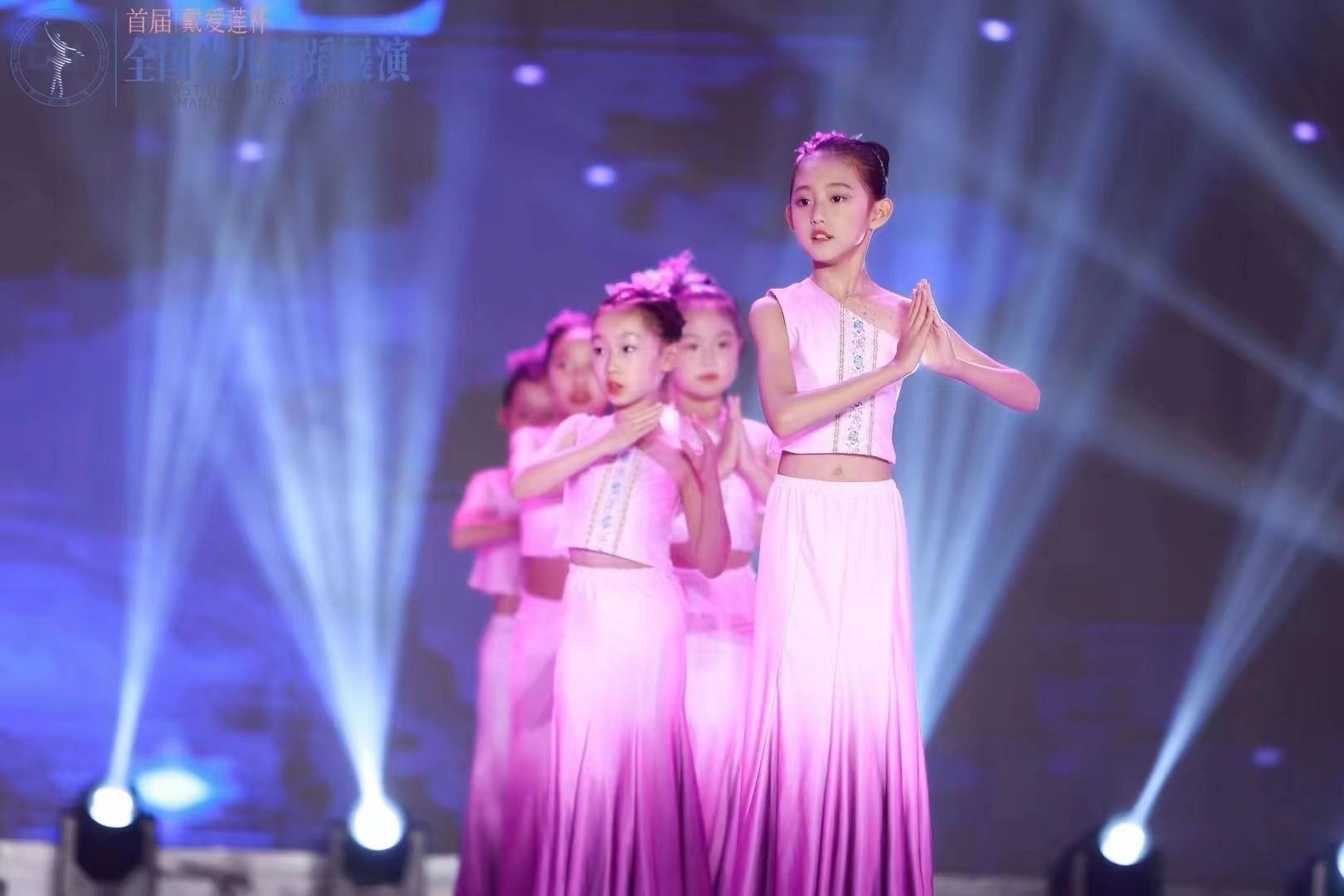 阳光灿灿花儿朵朵人气亚军————徐子涵_cm_星座_双子座