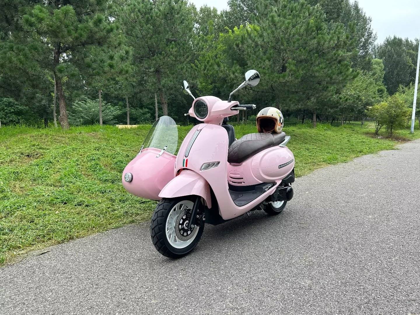 速刻vespa复古挎子侉子边三轮实车谍照曝光_搜狐汽车_搜狐网