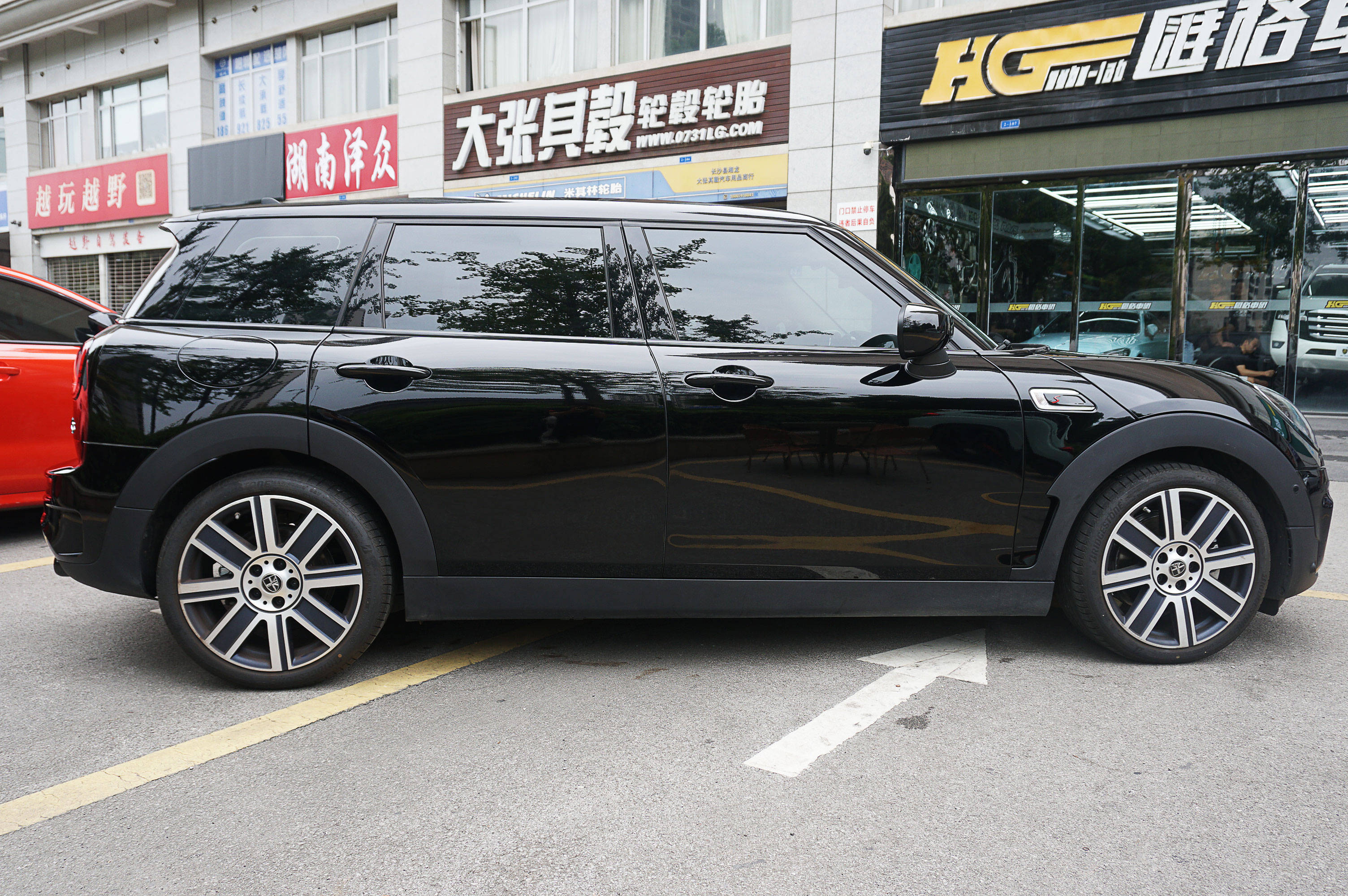 长沙汽车贴膜 长沙实体贴膜店 宝马贴膜 隐形车衣 改色 长沙汇格车研