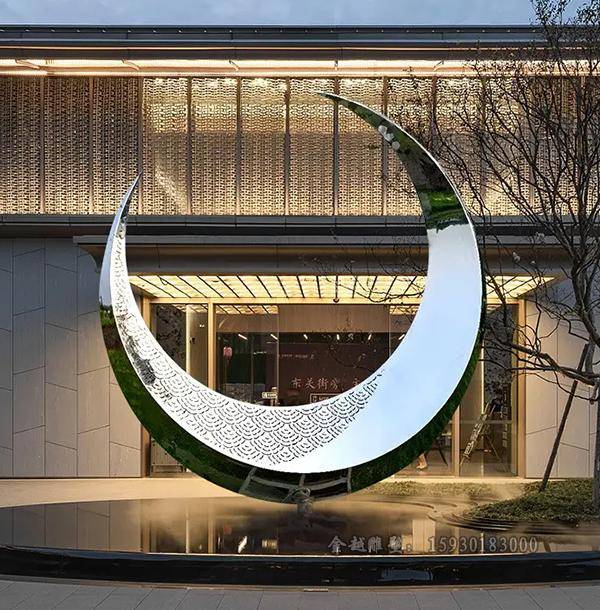 不锈钢月牙,月亮雕塑:月球可呈现出不同的形状_变化_地球_自转