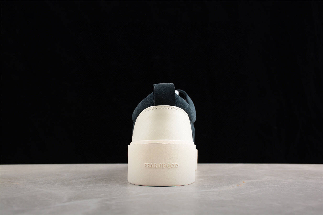 fog 101 jerry lorenzo fear of god 复古麂皮厚底板鞋_内里_fog_裤脚