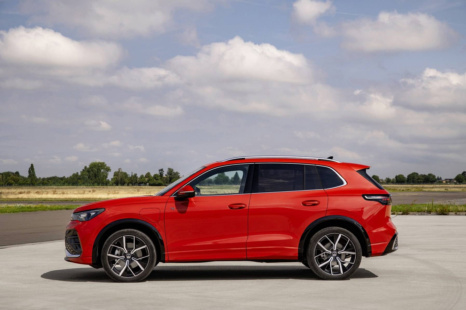 大众发布最新tiguan官图,提供多种版本