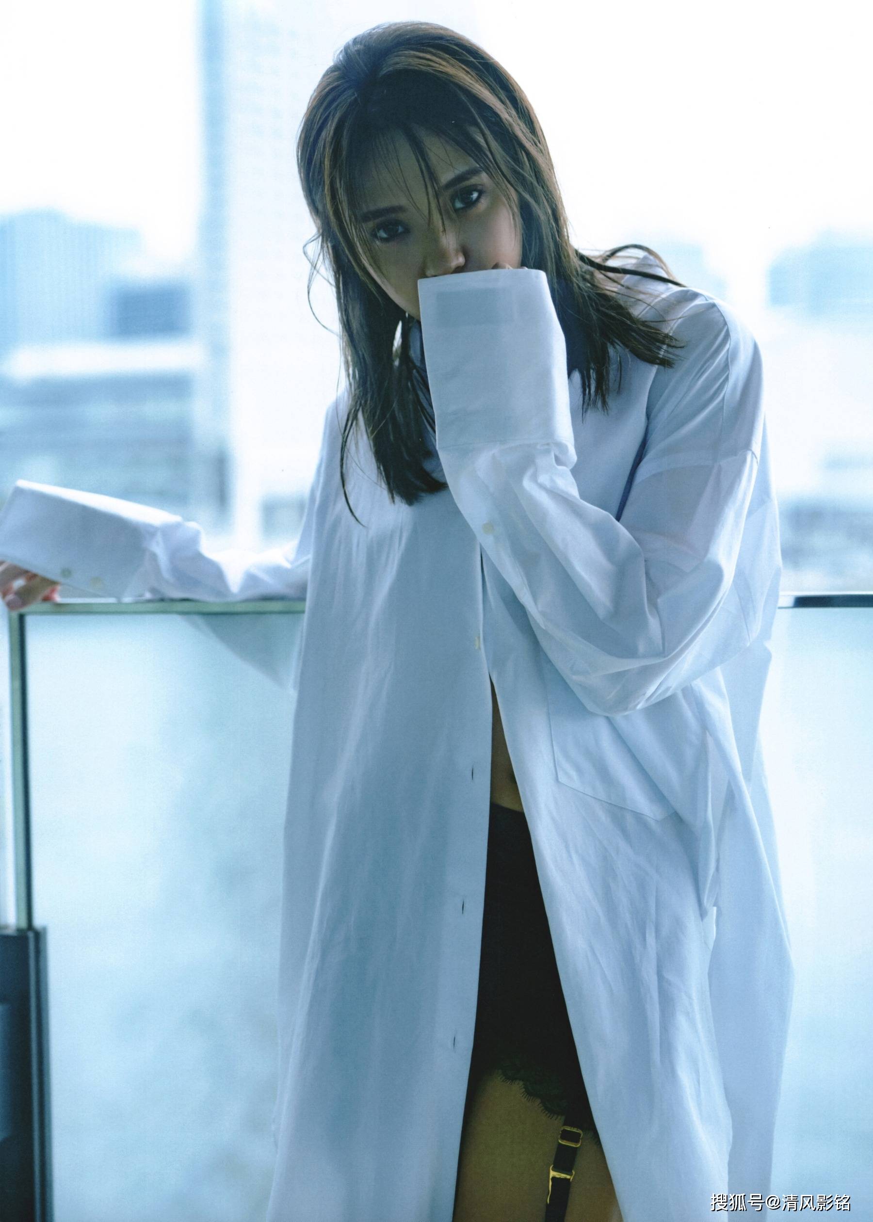 欅坂46小林由依2nd写真集「意外性」_姐姐_影响_内容