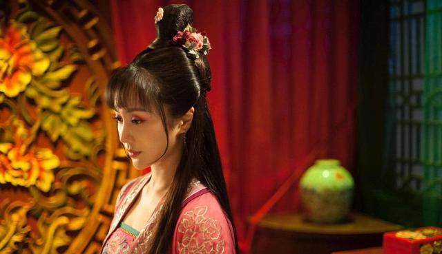 浑身都是菜,随时被别人割着吃_女人_丈夫_意思
