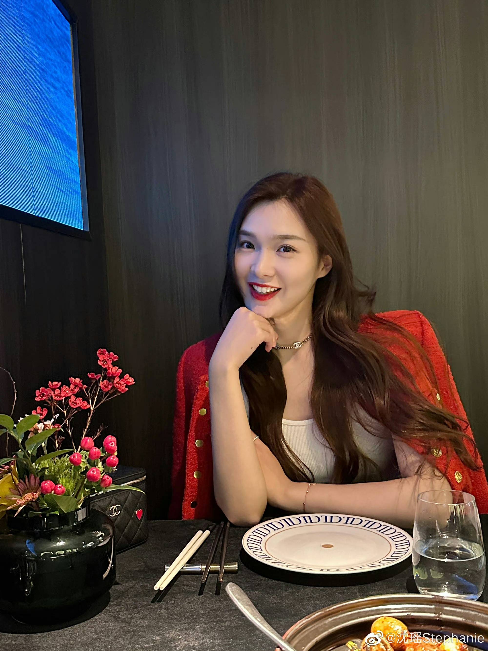 沈瑶新剧《甜蜜的你》开播 化身"纯爱战神"理性追爱_韩梦楠_剧中_爱情