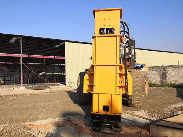 装载机打夯机在冲击夯实时是自由落体吗装载机打夯机夯实试验