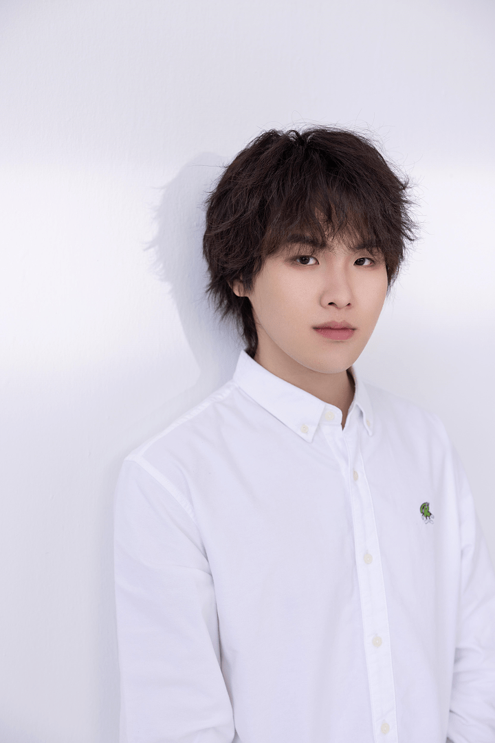 谢天宇全新单曲《眼泪不够咸》上线 温柔嗓音直击人心_音乐_过往_突破