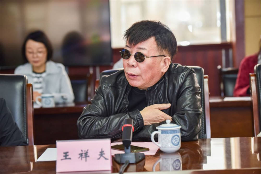 全国知名作家点赞"公园大渡口·多彩艺术湾"_重庆市_文化_重钢