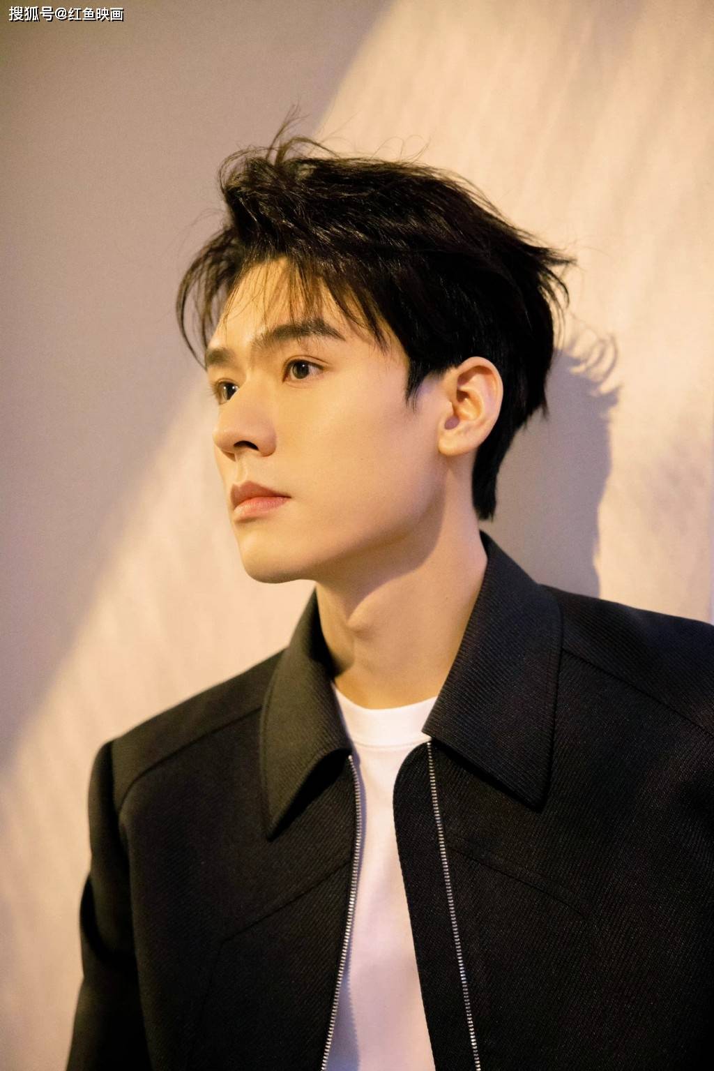 龚俊 写真 俊朗外表下的炙热