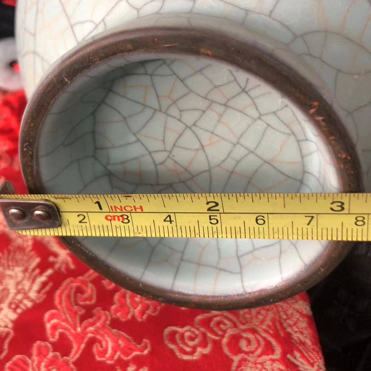 宋代哥窑天青釉玉壶春瓶不事雕琢的自然之美_瓷器_市场_变化