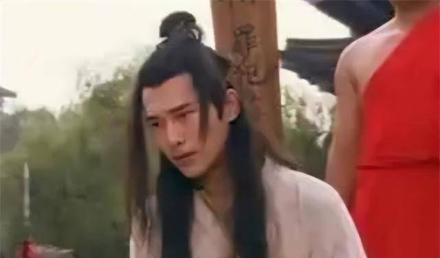 古代犯人被斩首时,为何那么听话,自觉跪下?