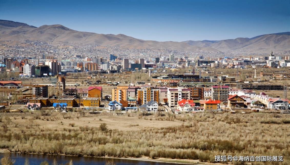 (三)矿产资源出口情况:2021年上半年,蒙古输华矿产品中原油,铁矿石,铜