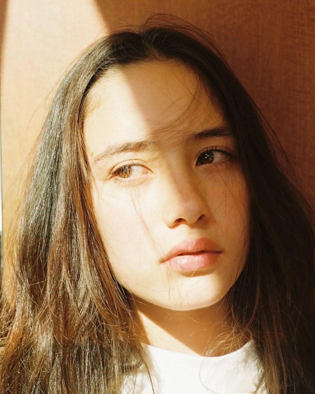 混血神颜琉花,真的超会拍!_ins