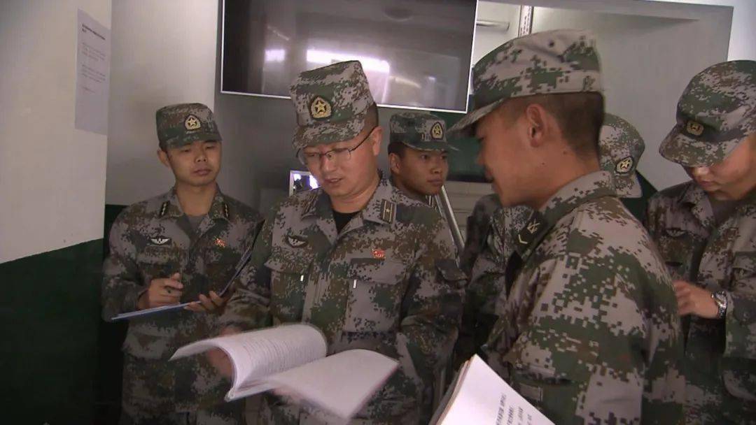 西藏军区完善权利运行机制构建纯正和谐军营