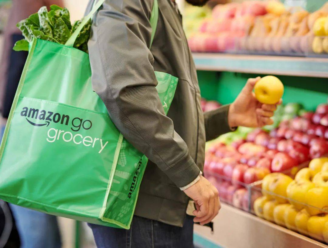 黑科技 亚马逊最新无人超市开业 Amazon