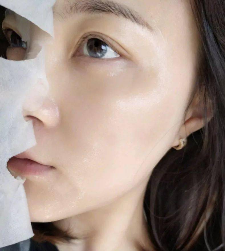 夏天皮肤白不白,真的太影响颜值了.