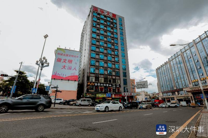 深圳龙华区龙胜路北段建成通车,高峰学校周边交通得到缓解