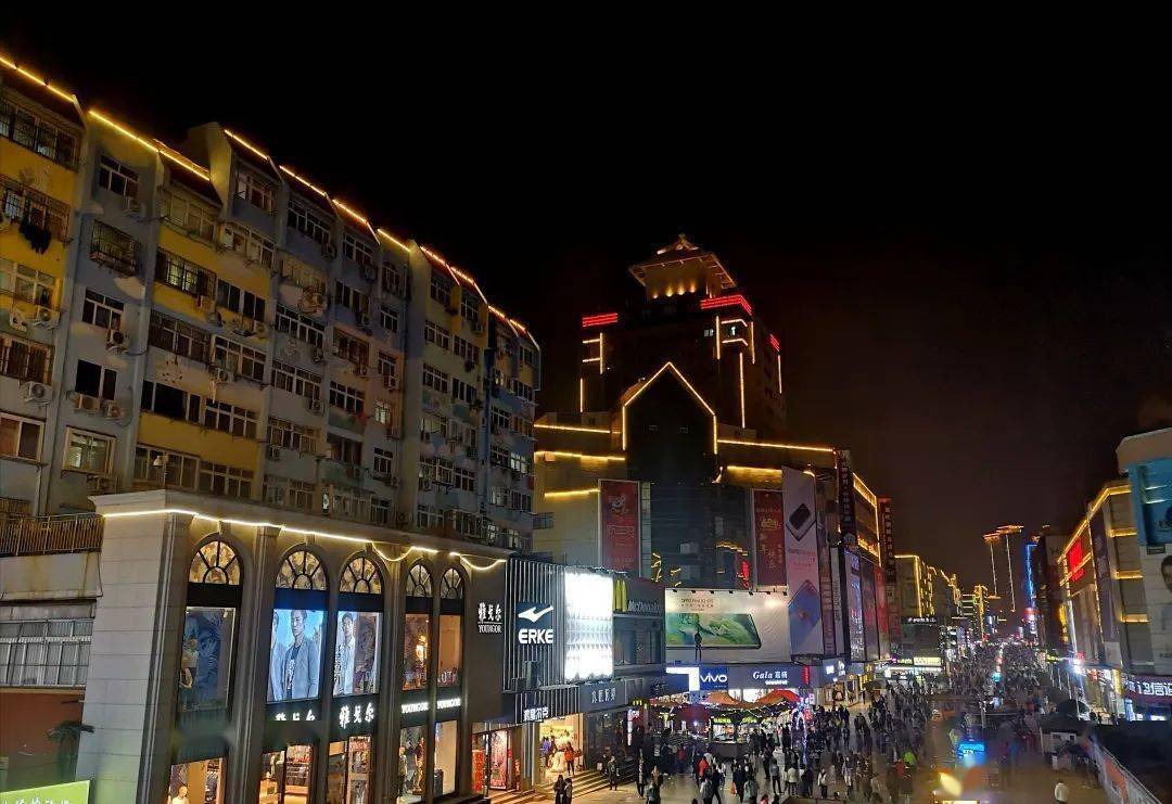 青岛李村夜景图片