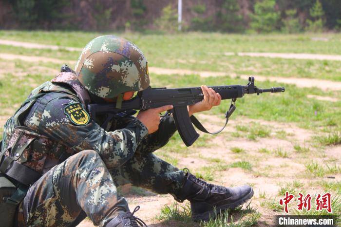 甘肃武警开展针对性训练 为实战奠定基础