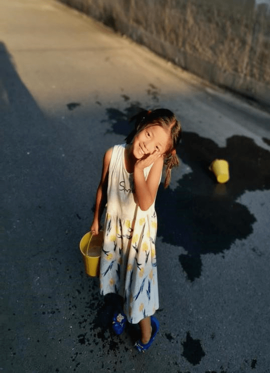 光照大地笑暖人心微笑是最美的语言笑脸征集活动