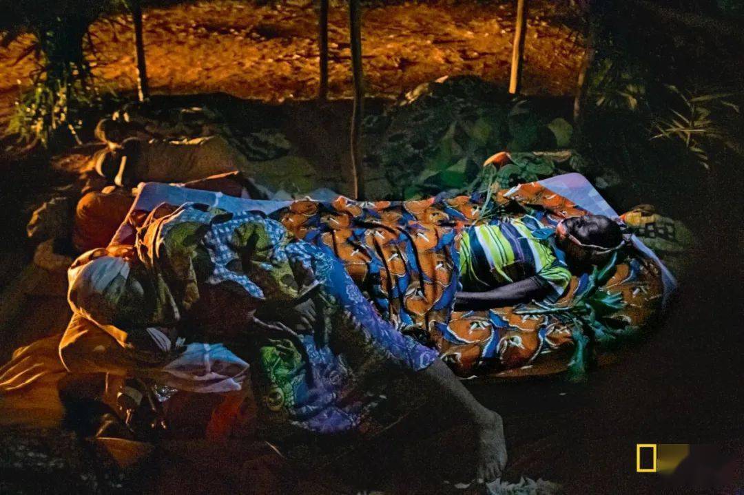 这种病毒真的不会消失了?_埃博拉