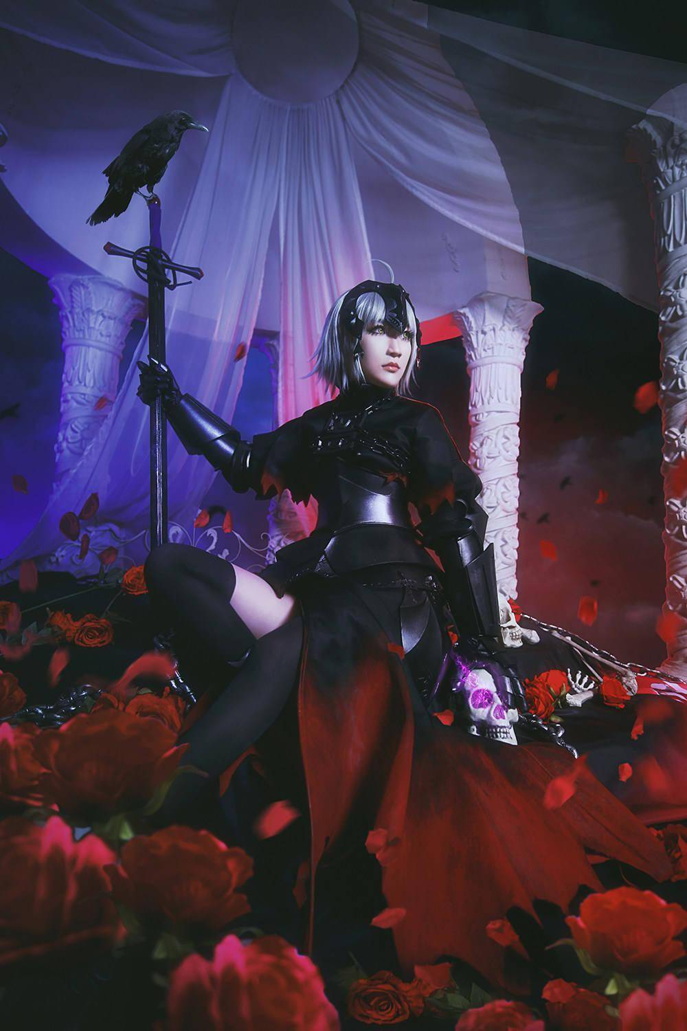 角色名:黑贞德 cn:viperwalker摄影:圆桌骑士/cn:vi