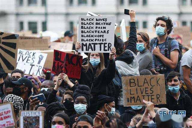 清江游:论论美国的种族歧视