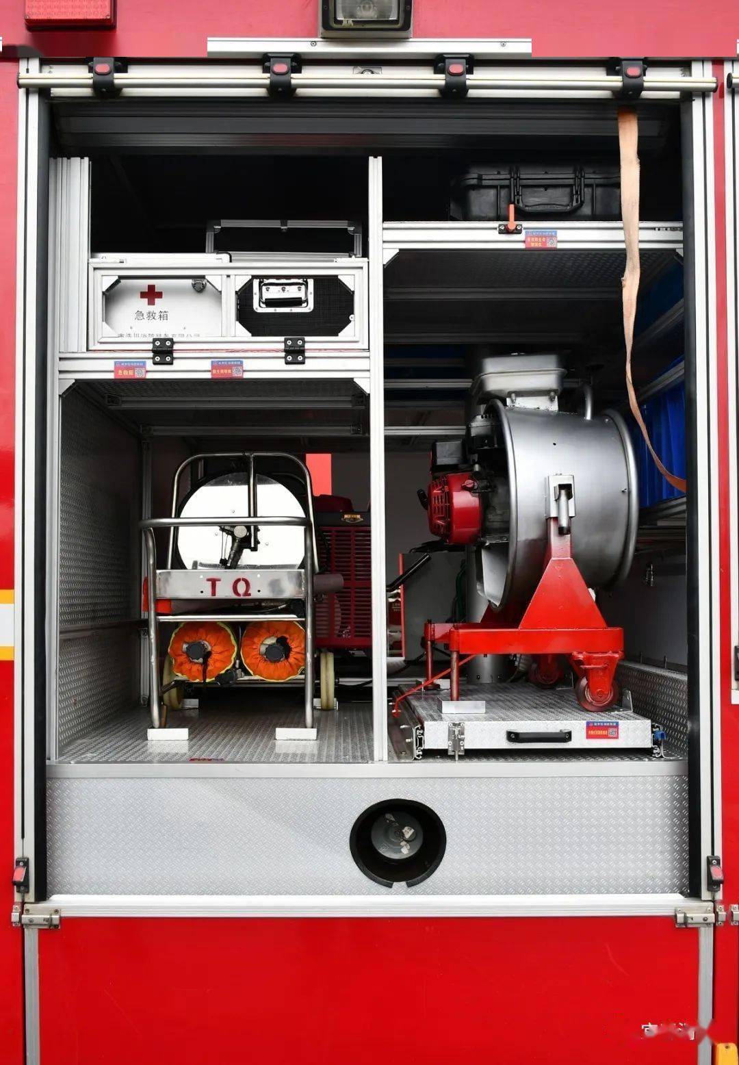 宜春市消防救援支队随车器材标配统型成果展示