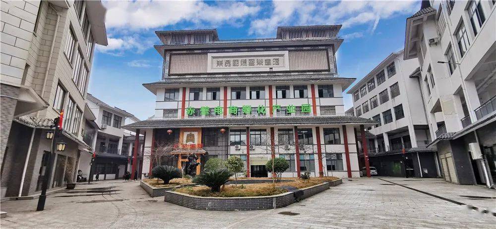 全城寻找业务员暖心福利霸气年终奖等你来撩