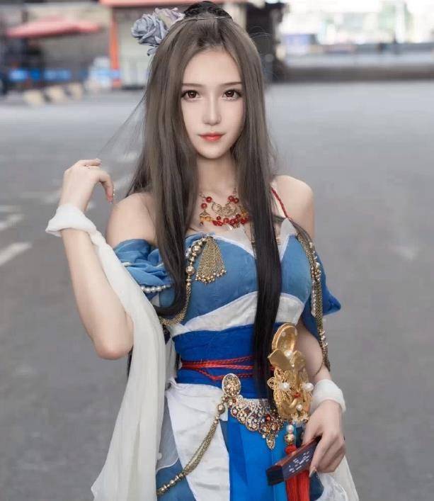 即使不比其他女网红有人气,腐团儿一直坚持自己,在
