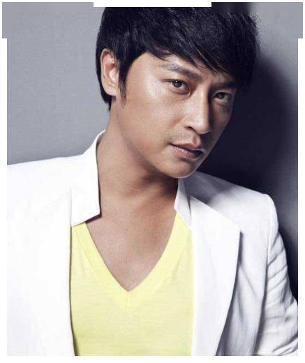 17岁爆红30岁遭毁容40岁4000对耳钉褪去娘气的陈志朋翻红